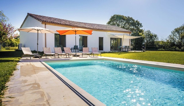 Merlote, holiday house with private pool