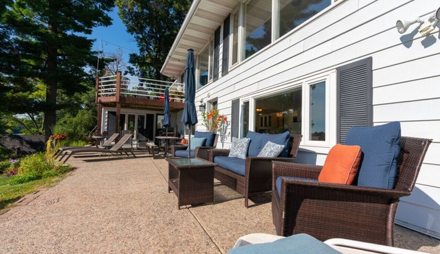 Mermaid Bay Getaway on Lake Wissota