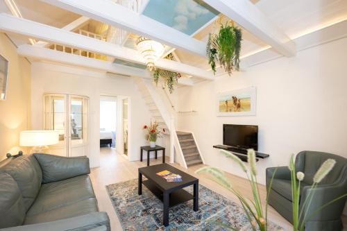 Mesdag apartment