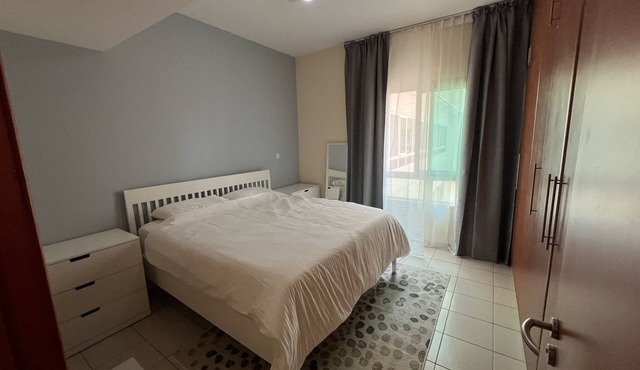 Metro 1 km - Nice Peaceful Central Location