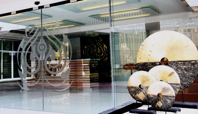 Metro Hotel & Spa