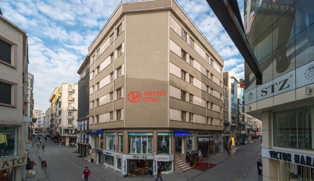 Metro Hotel