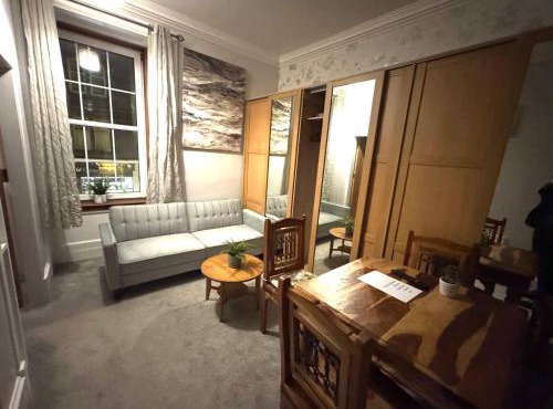Meze hotel