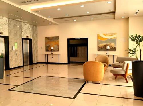 Mholder's Suite