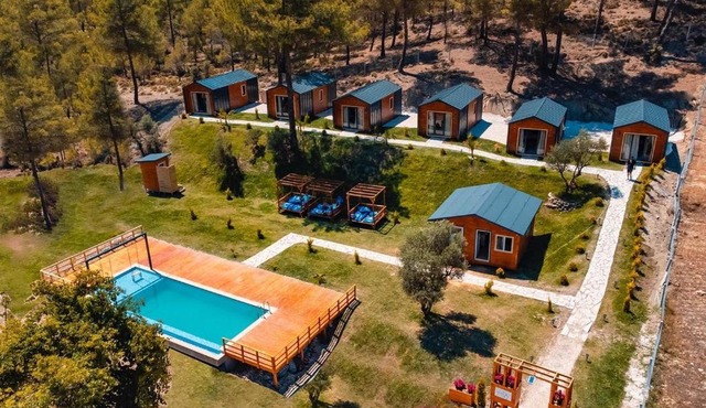 MİA BUNGALOVE