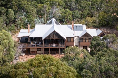 Mibremilla I Private Properties