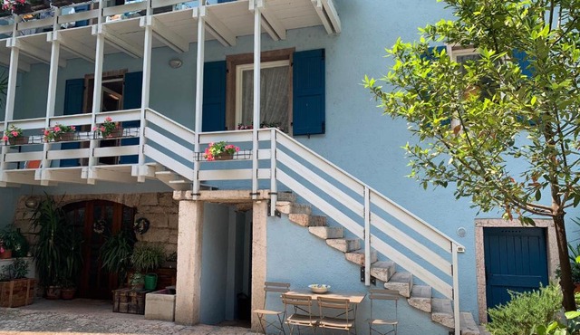 MICASA ESTUCASA slow holiday