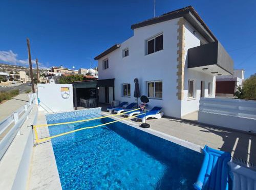 Michael Angelo Luxuri Villa 4 bedroom