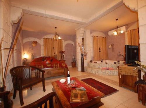 Michal's Suites
