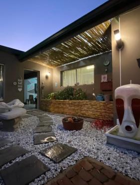 Micnels B & B