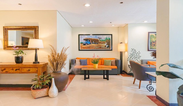 Microtel by Wyndham Tarlac