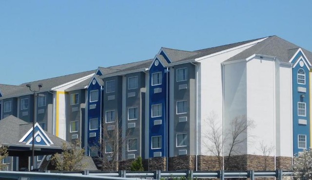 Microtel Inn & Suites by Wyndham Wheeling at The Highlands