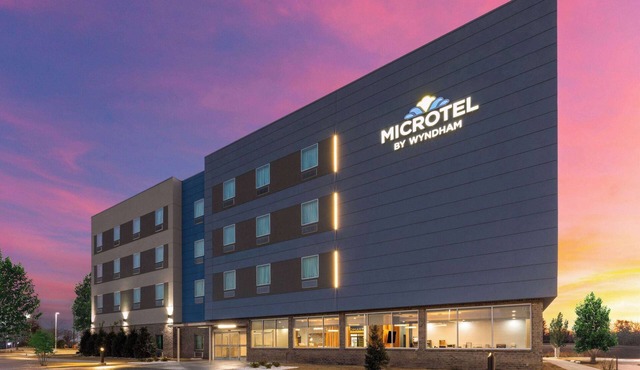 Microtel Inn & Suites by Wyndham Olive Branch
