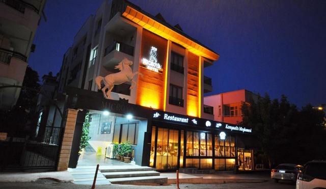 Microyal Hotel