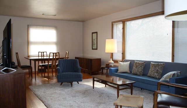 Mid-Century Upper in Riverwest