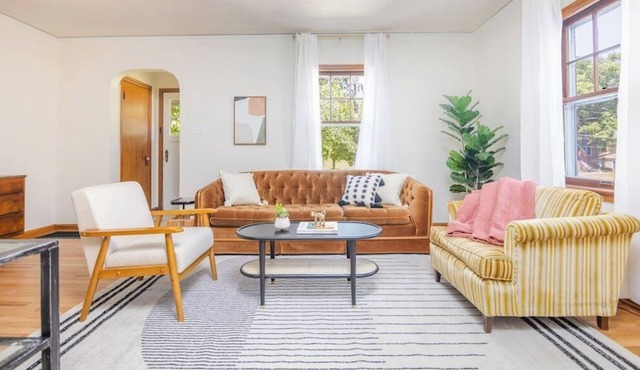 Mid-Modern Stylish 2 Bedroom Home