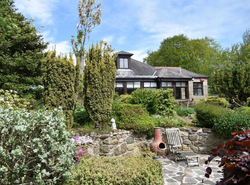 Middle Lodge