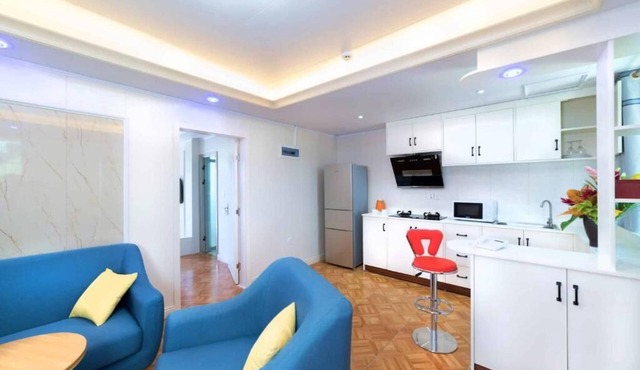 Middle Suite Two Single Beds
