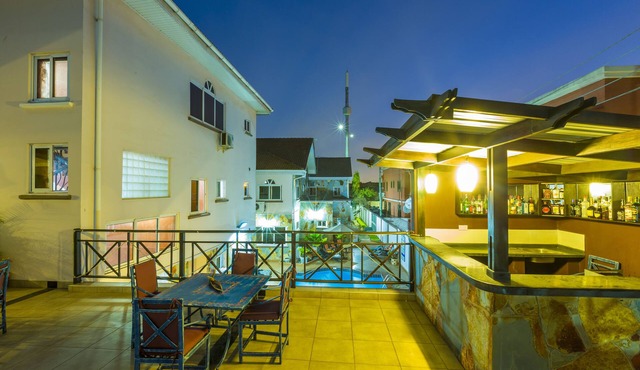 Midindi Hotel