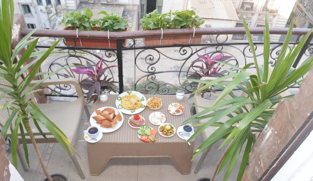 Midtown Hostel