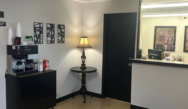 Midway Budget Inn