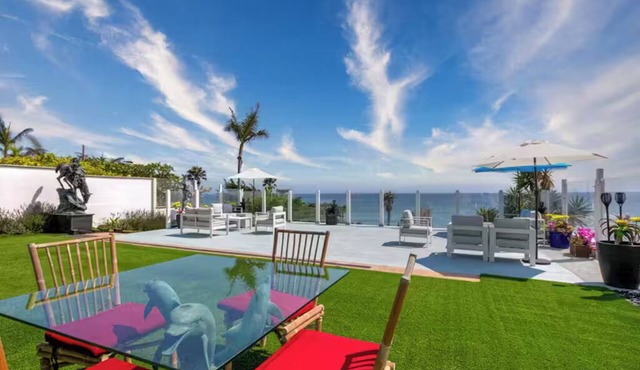 Miles Davis Oceanfront Retreat