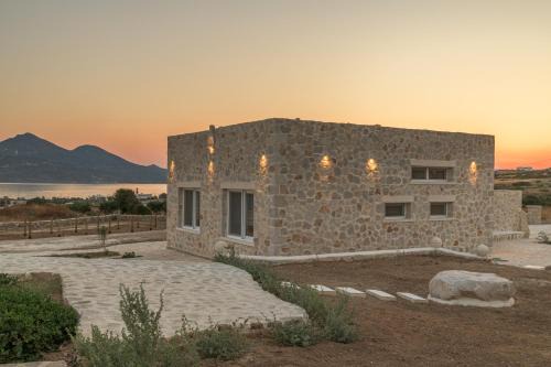 Milo Stone Villas