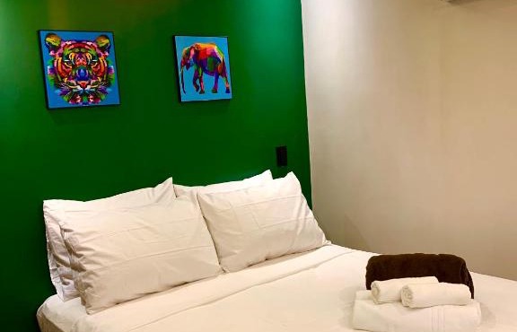 Milos Hotel
