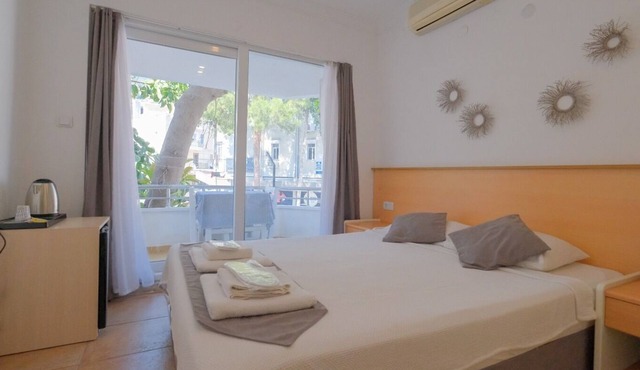 Mimosa Pension