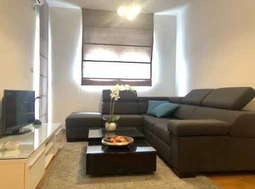 Mina Apartment