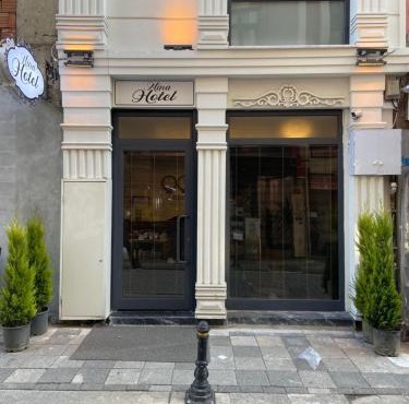 Mina Life Hotel