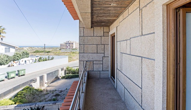 Mindelo Villa Beach by LovelyStay
