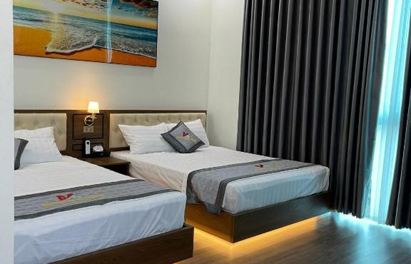 Minh Long Hotel