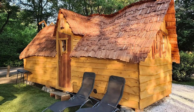 Mini Cabane Magique Insolite Premium 2 to 4 persons - 2 pers. included in the price