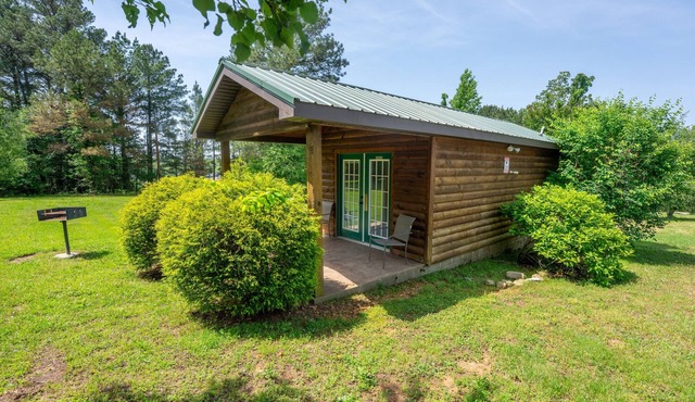 Mini Cabin at Fishtale Lodge