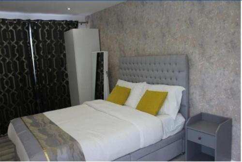 Mini Cosy Studio Flat Milton Keynes