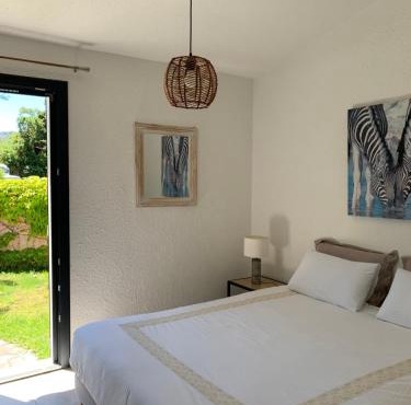 Mini Villa Santa Giulia à 120m de la plage