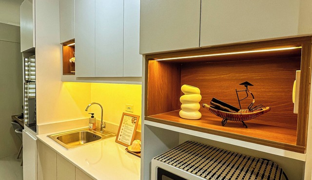 Minimalist Japandi Haven: Escape to Simplicity and Serenity in Nature
