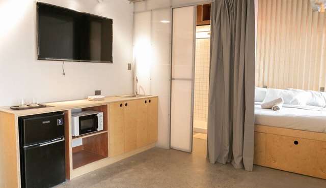 Minimalist Japanese-style Serviced Apartments | Staycation | BGC Area