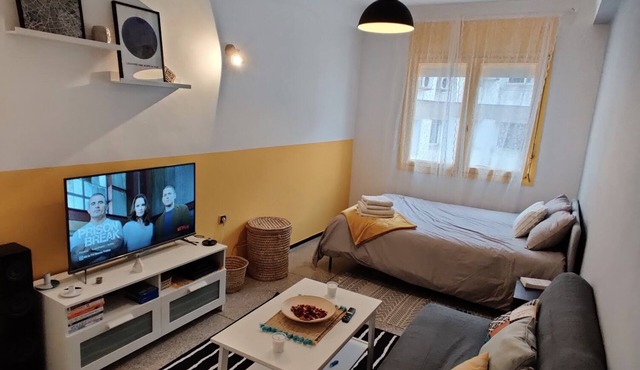 Minimalist, nice and cozy apartment in the center