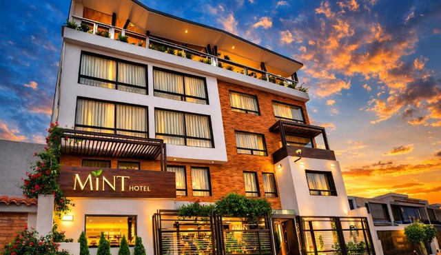 Mint Hotel