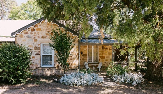 Mintaro Hideaway
