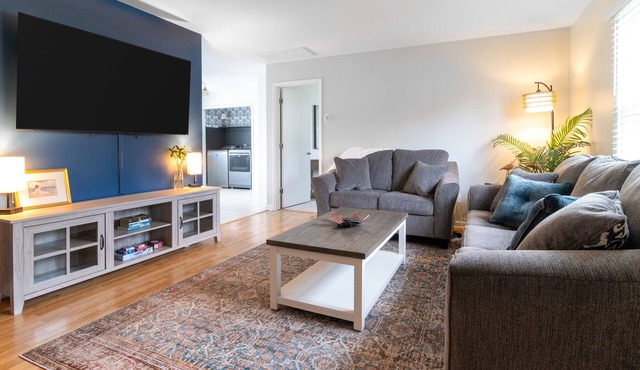 Minutes to downtown Apex! Freshly renovated! Sleeps up to 6! Big backyard!