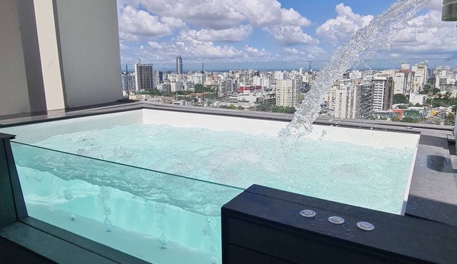 Miraculus Penthouse With Private Jacuzzi