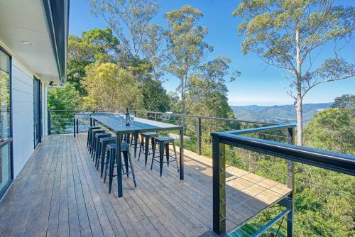Misty Mountain View - A Tree-lined Tropical Oasis