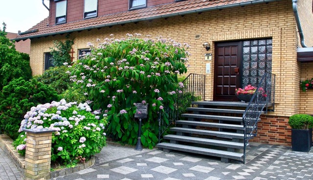 mit Balkon by Interhome