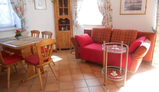 mit Gemeinschaftspool und Terrasse by Interhome