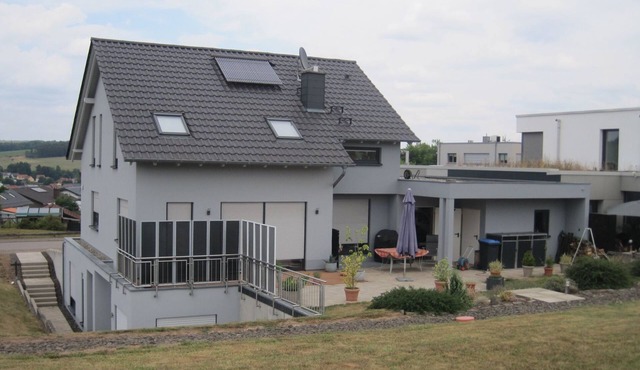 mit Terrasse by Interhome