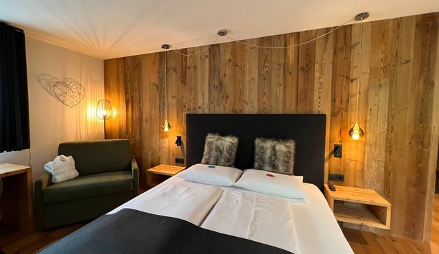 Modern Holiday Apartment Chalet Ortles with Mountain View and Wi-Fi