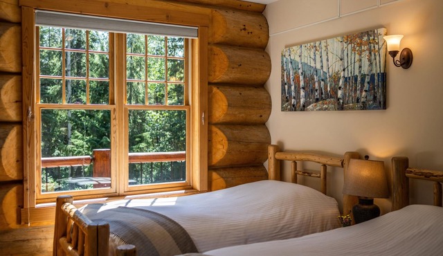 Moberly Lodge